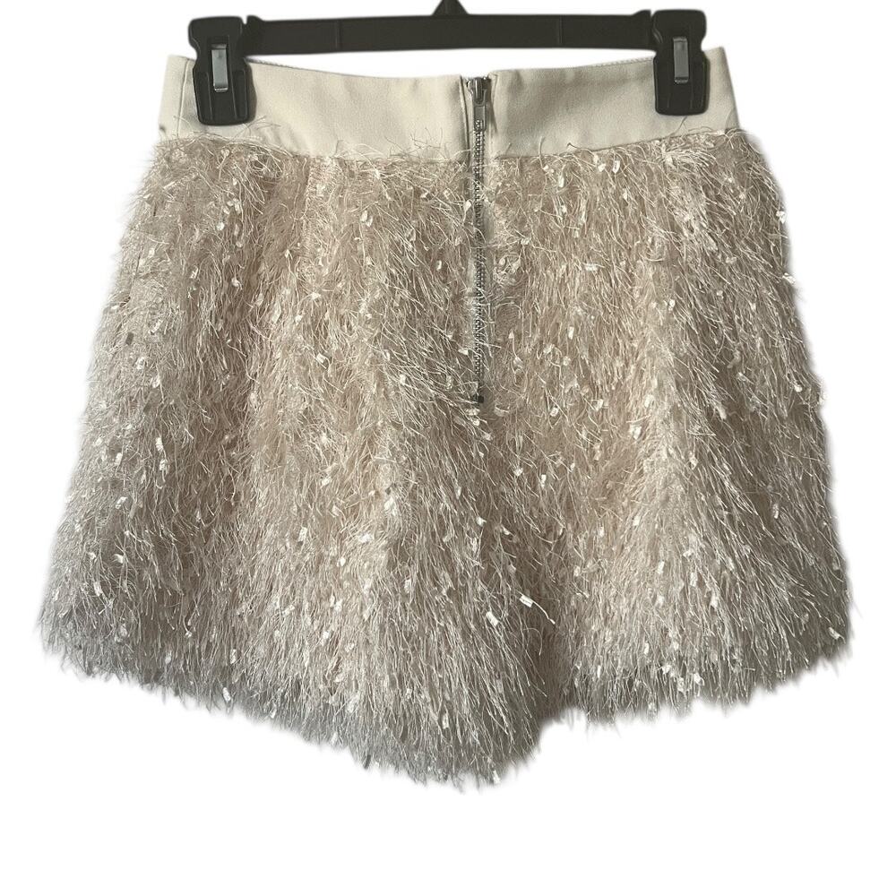 SAINTART Julia Feather
Shorts Eggshell White Size XS - Picture 4 of 12